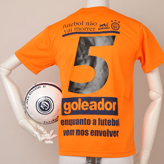 goleador鮮やかなオレンジにシンプルなデザインのプラクティスシャツ